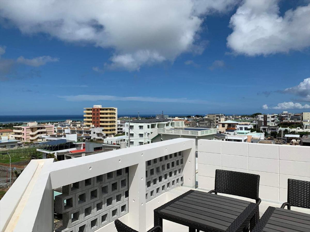 Yomitan Condhotel Nd Екстериор снимка